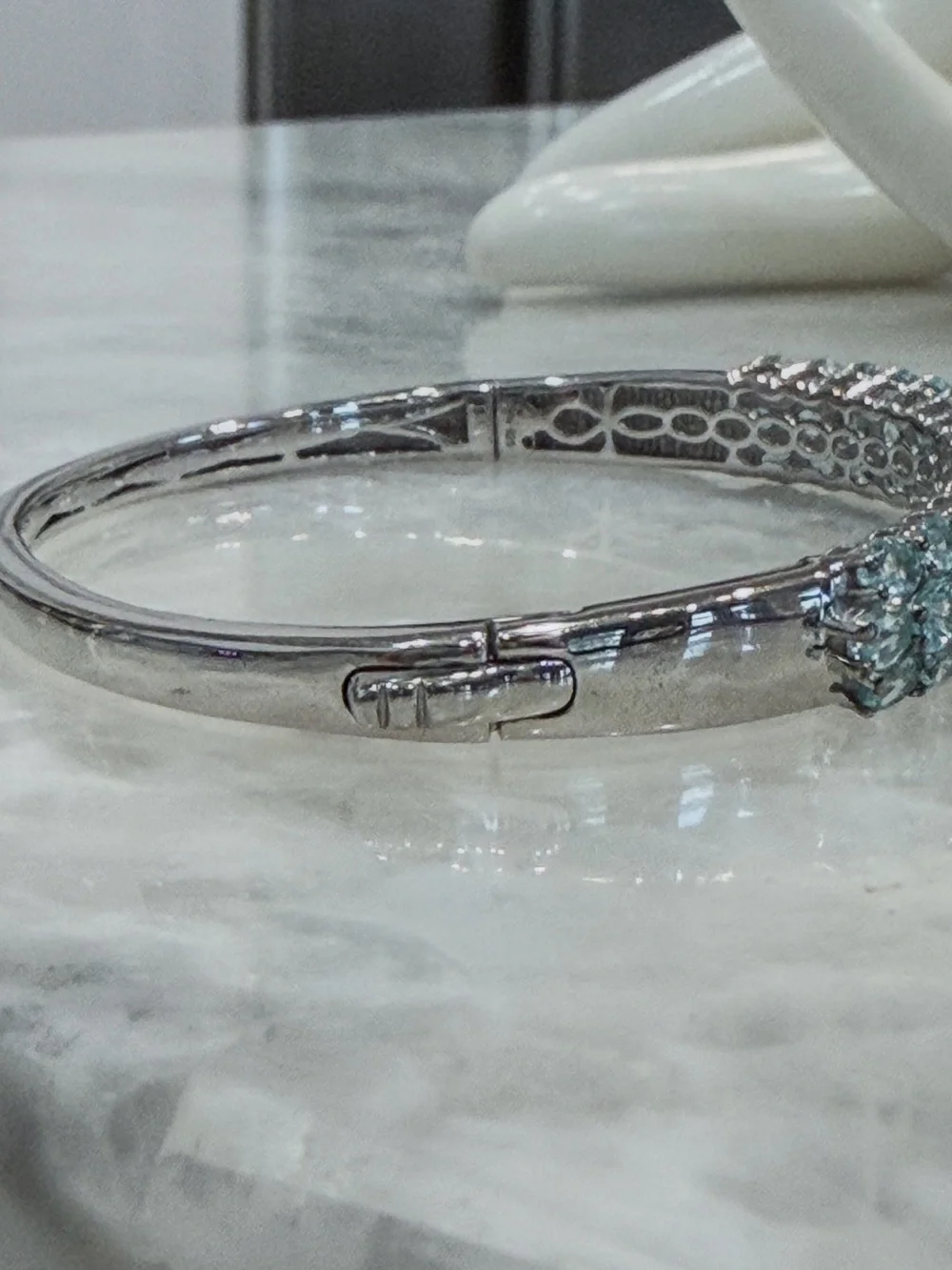 Betroka Blue Apatite Sterling Silver 7.25” Bangle Bracelet